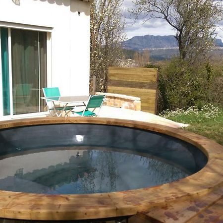 Spa Cabanon De Charme - Le Garagai Мерёй Экстерьер фото